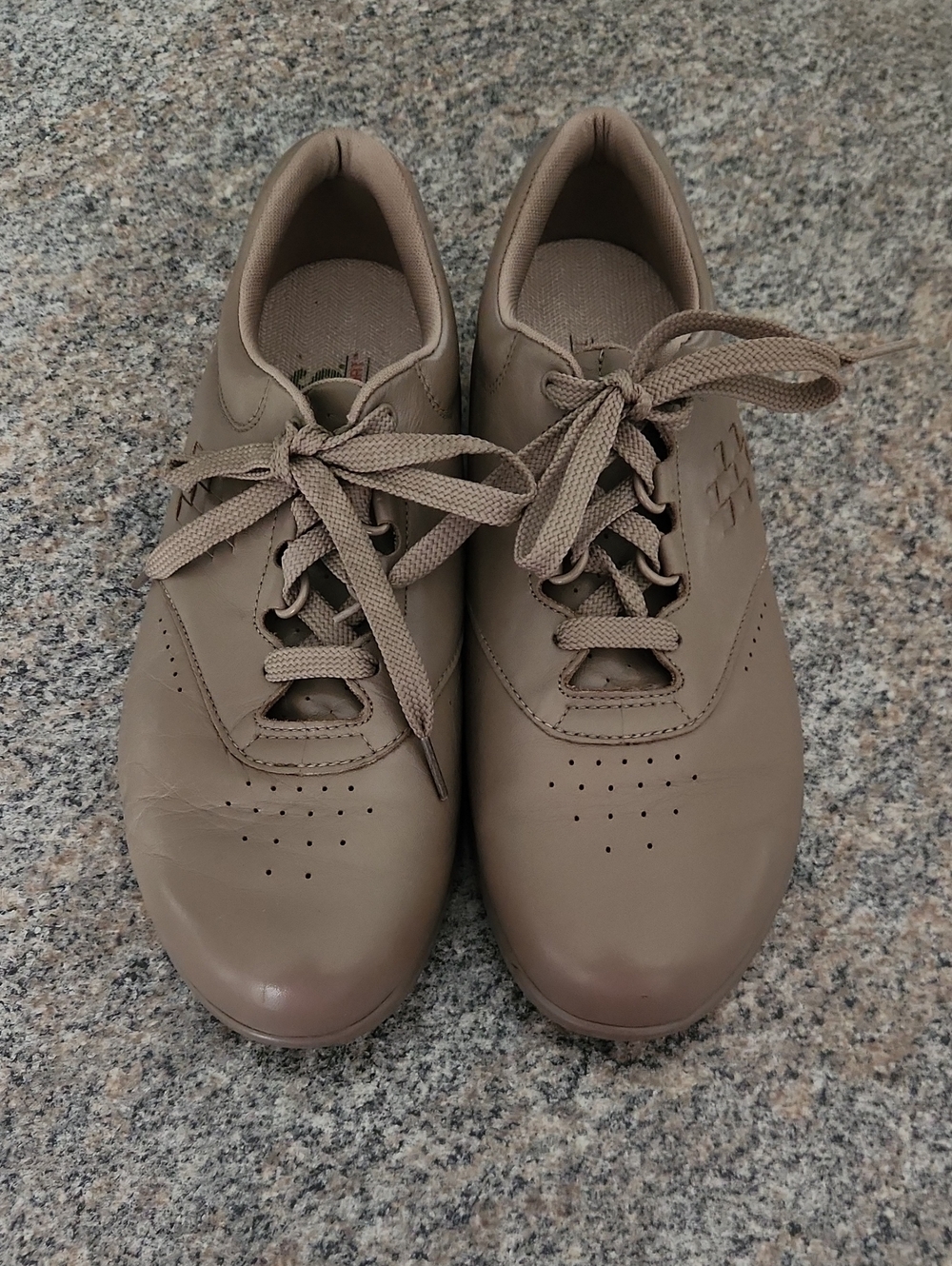 SAS Free Time Taupe Leather Walking Shoes Women’s 9.5 WW Arch Support Comfort